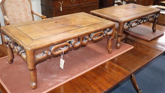 A pair of Chinese hongmu kang tables, 19th century L.76cm